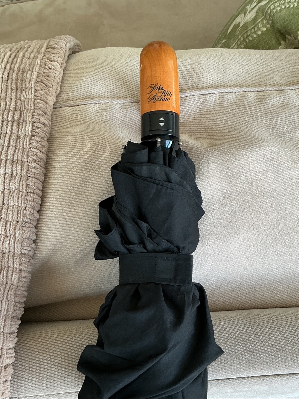Saks Fifth Avenue Black Umbrella with Wood Handle